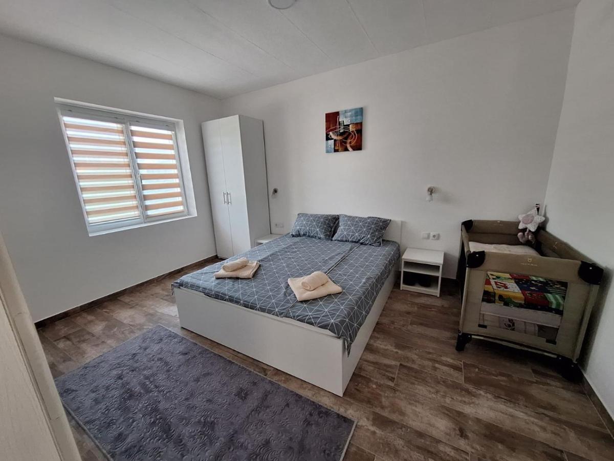 Apartmani Koki Kladovo Exterior foto