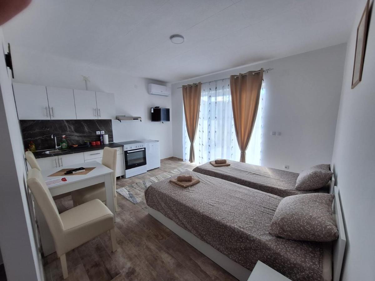 Apartmani Koki Kladovo Exterior foto